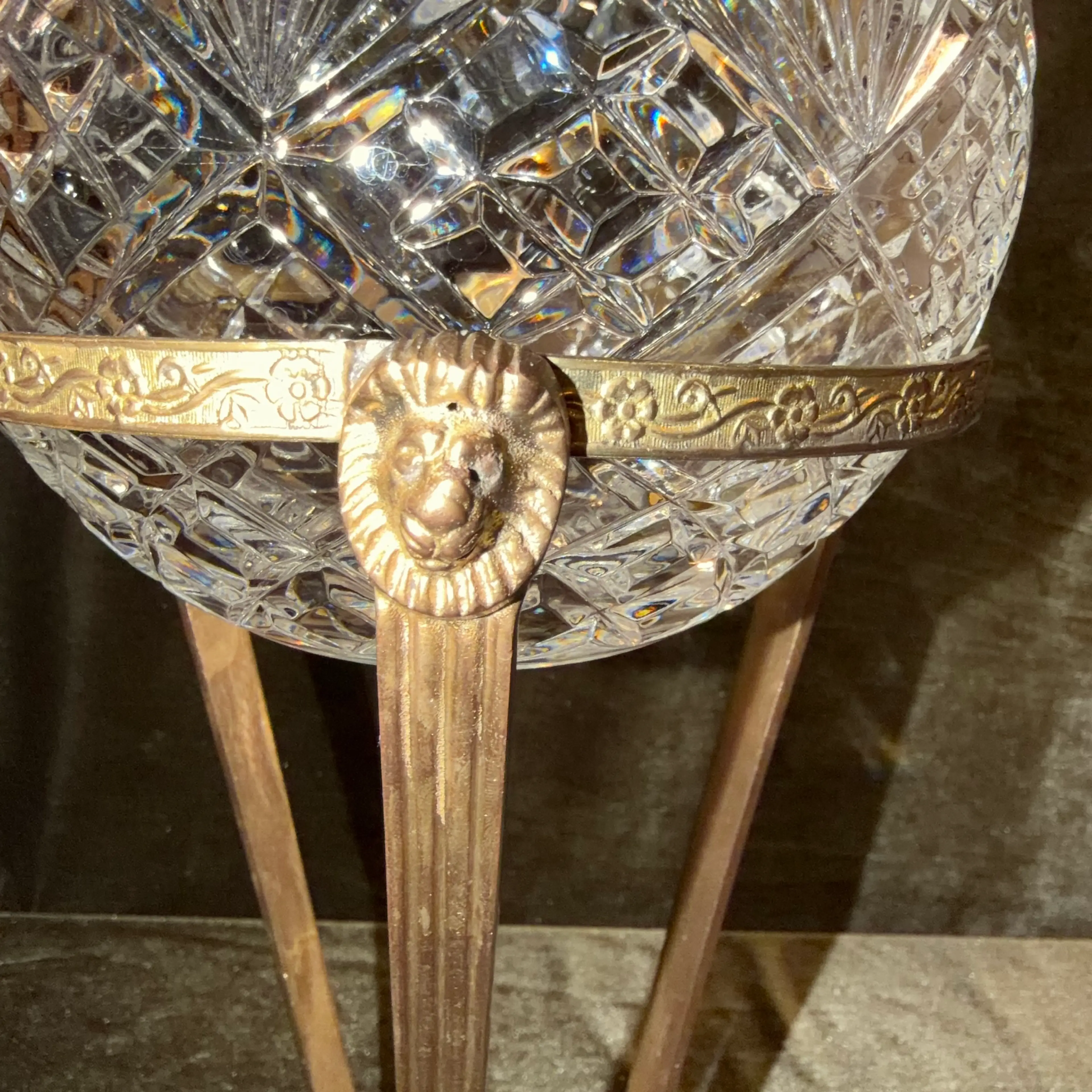 Image 4 of 12
