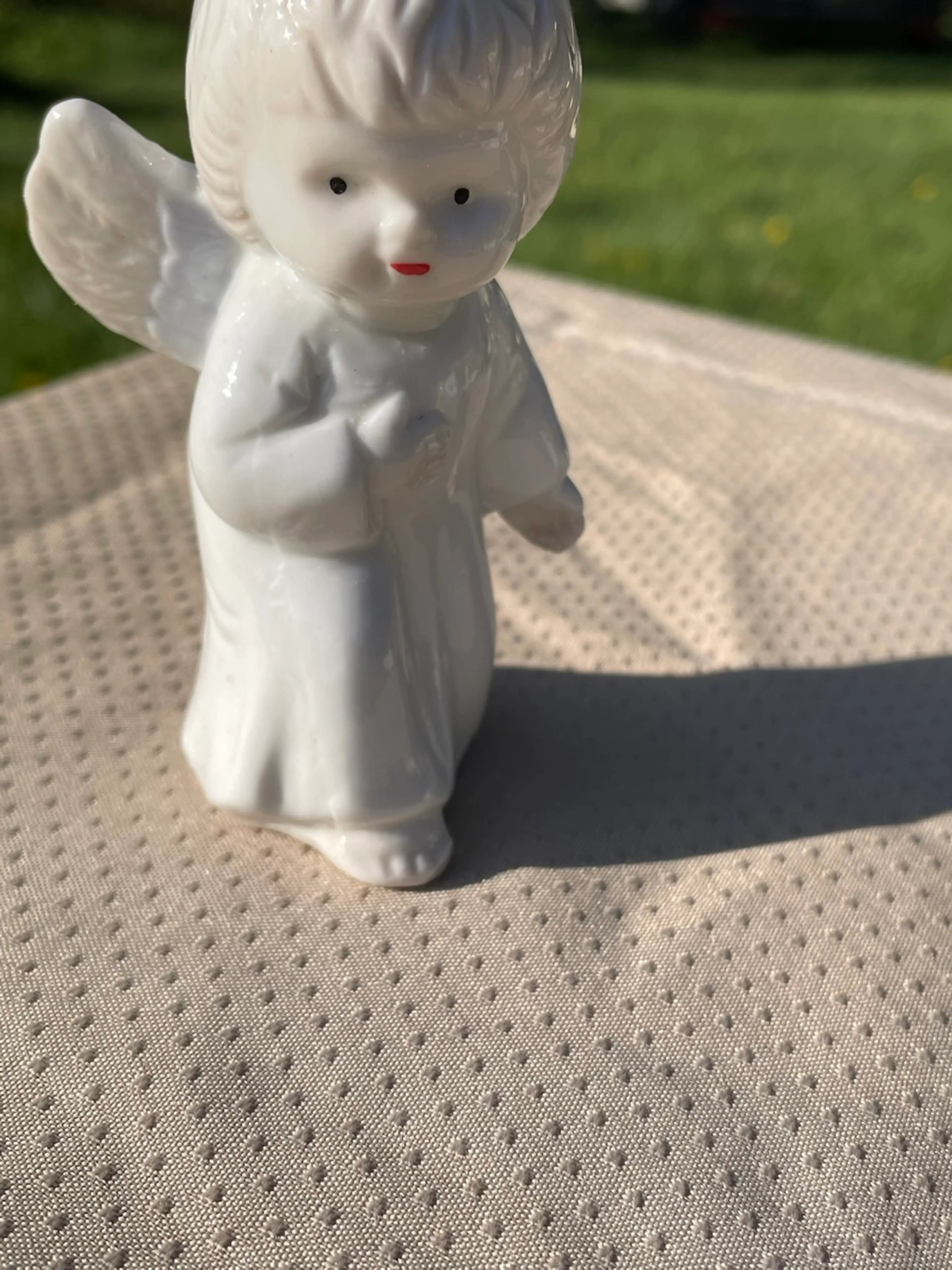 Image 2 of 6