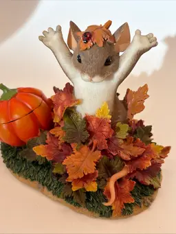 Charming Tails “I’ve Fallen For You”