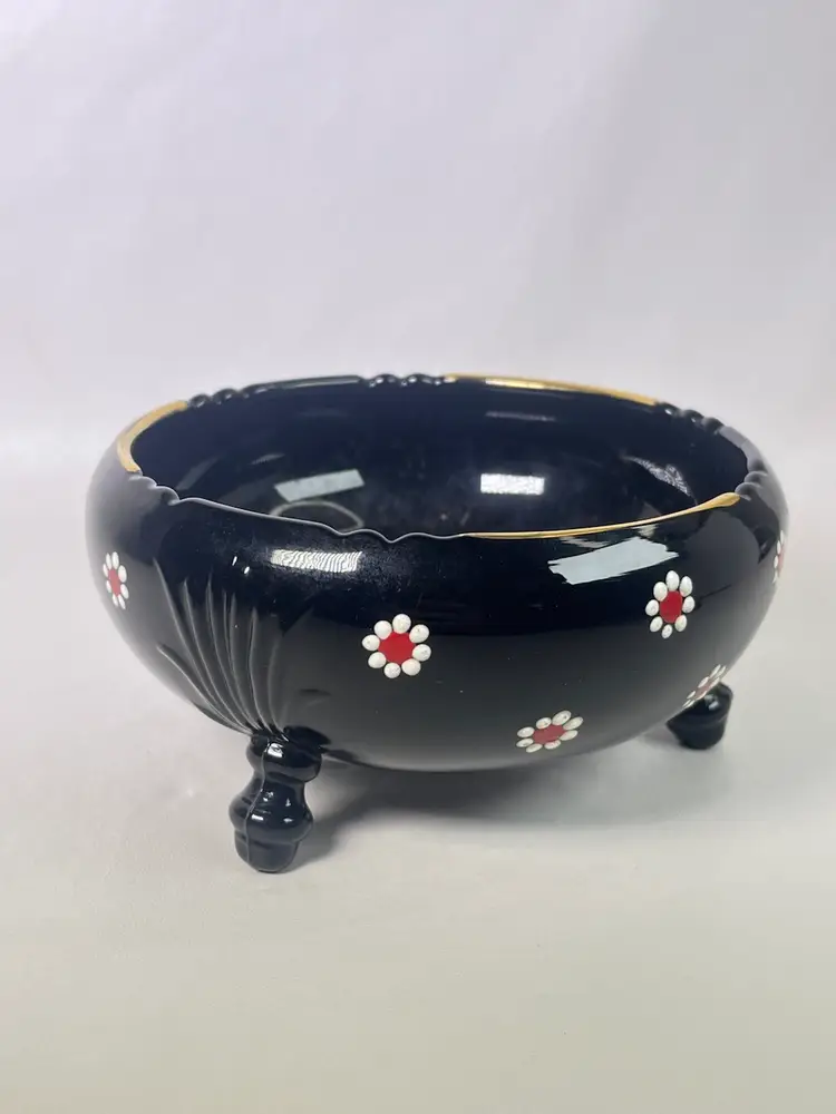 1930's Imperial Glass Cosmos Daisy Pattern Black Glass 3 Footed Bowl