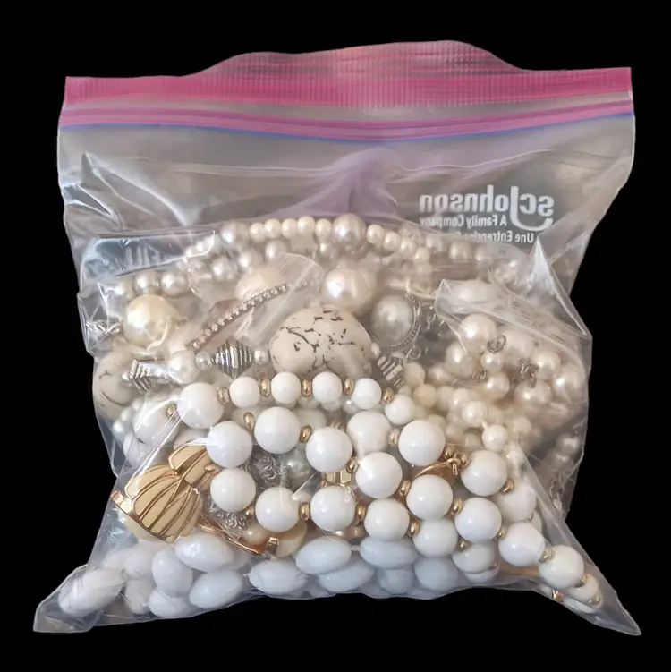 "Pearly Whites" Themed All Wearable Mystery Jewelry Collection 1 lb Vintage/Mod