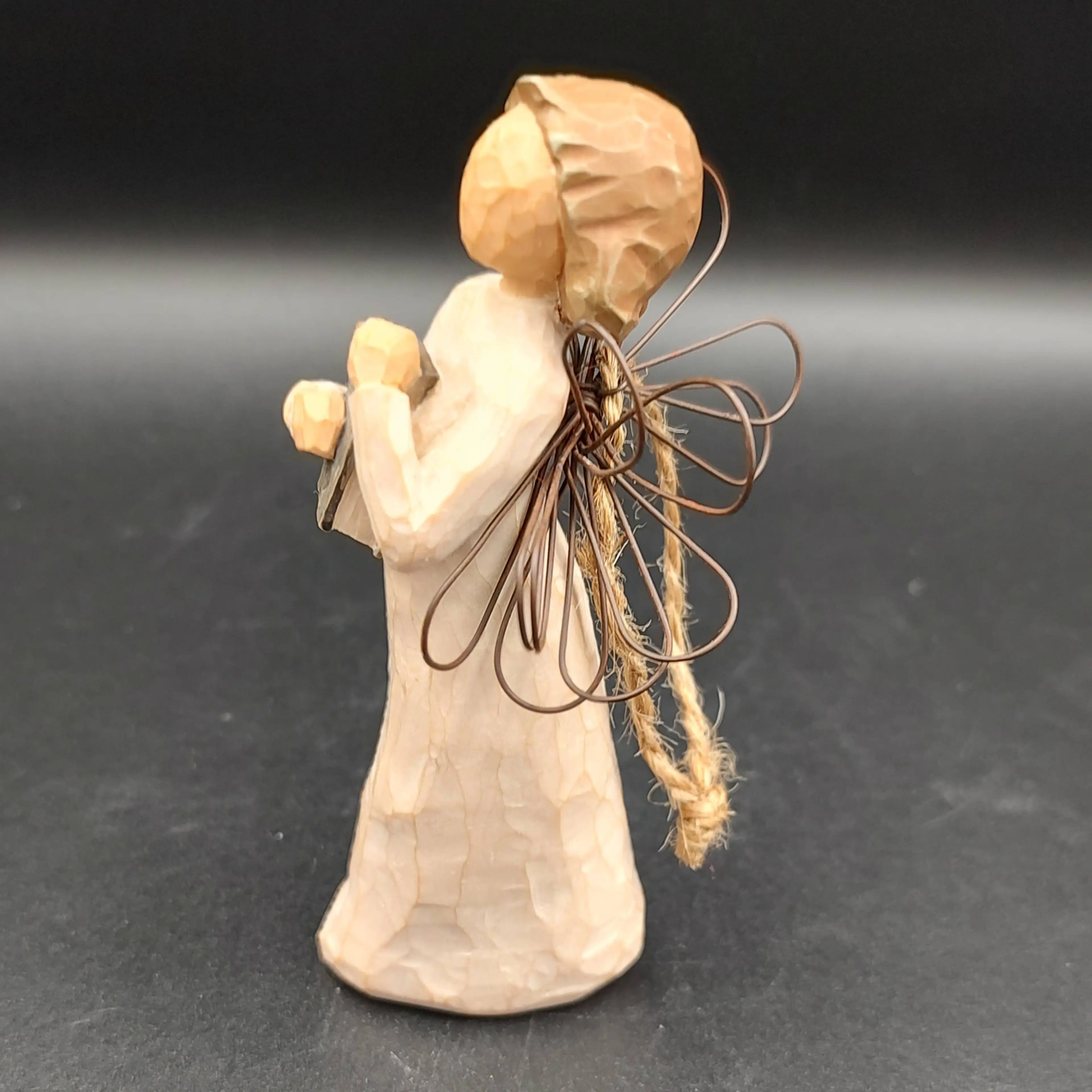 Image 4 of 6
