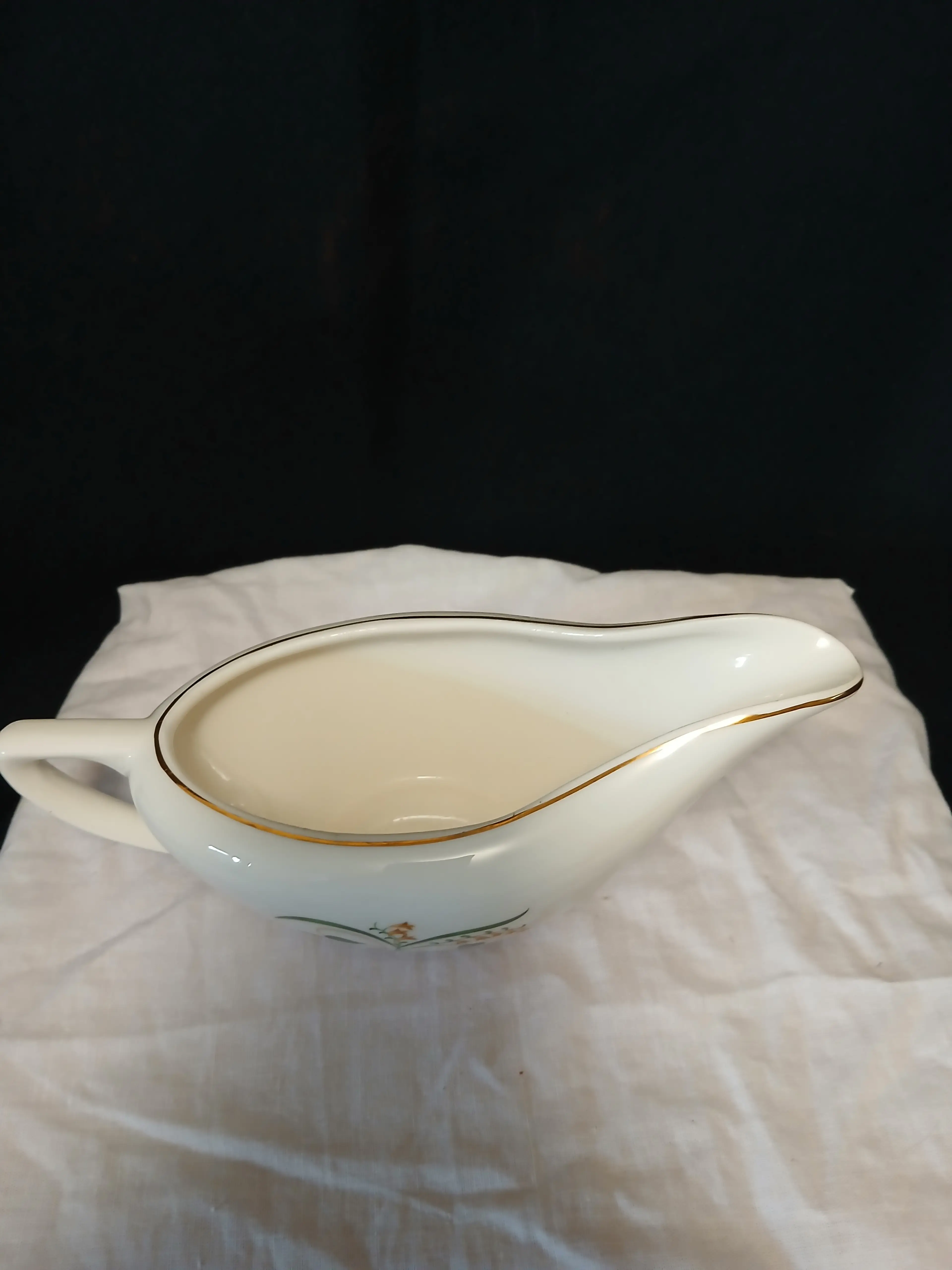 Image 3 of 6