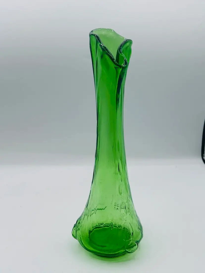 Vintage MCM Swung Glass Vase uranium Alien Vase
