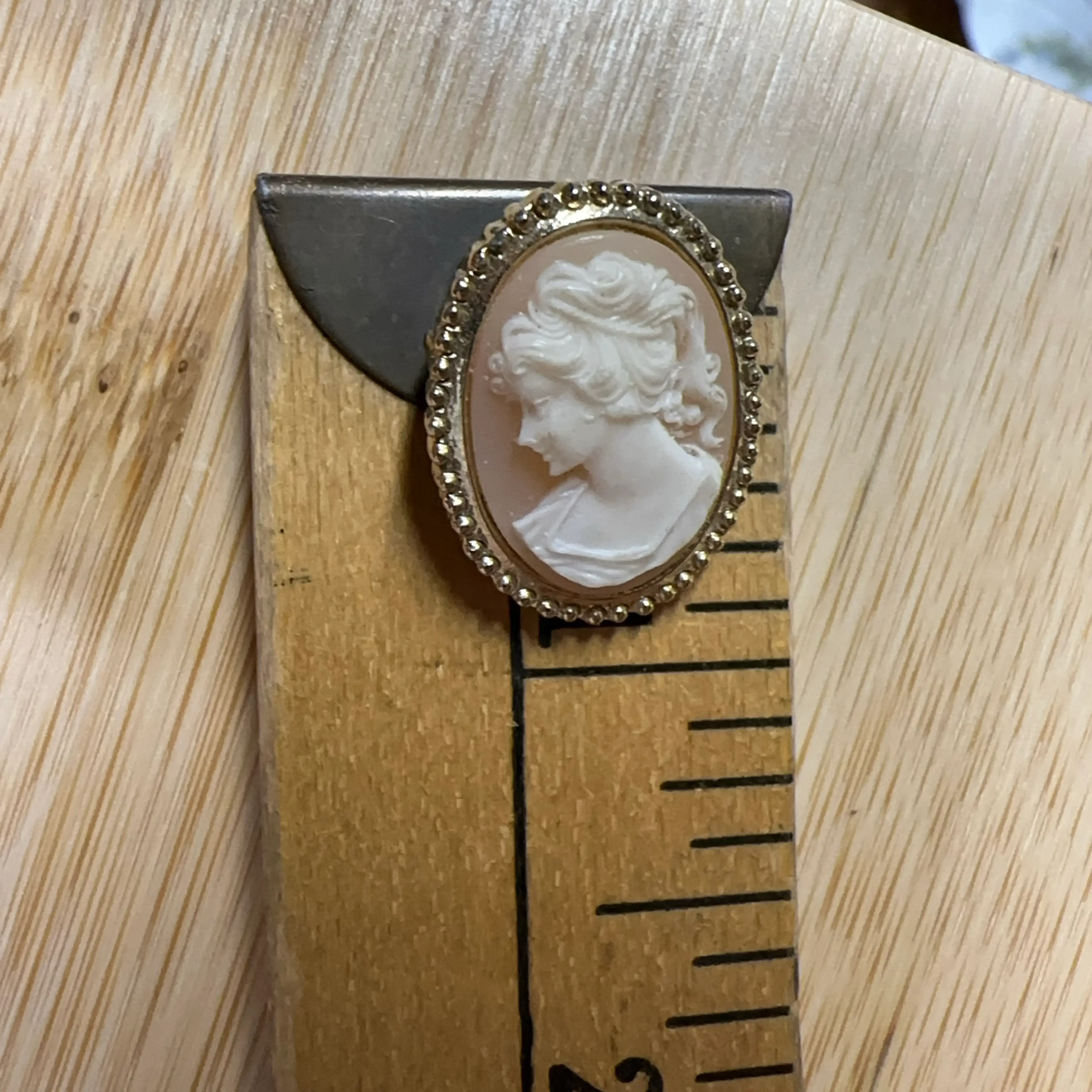 Image 3 of 3