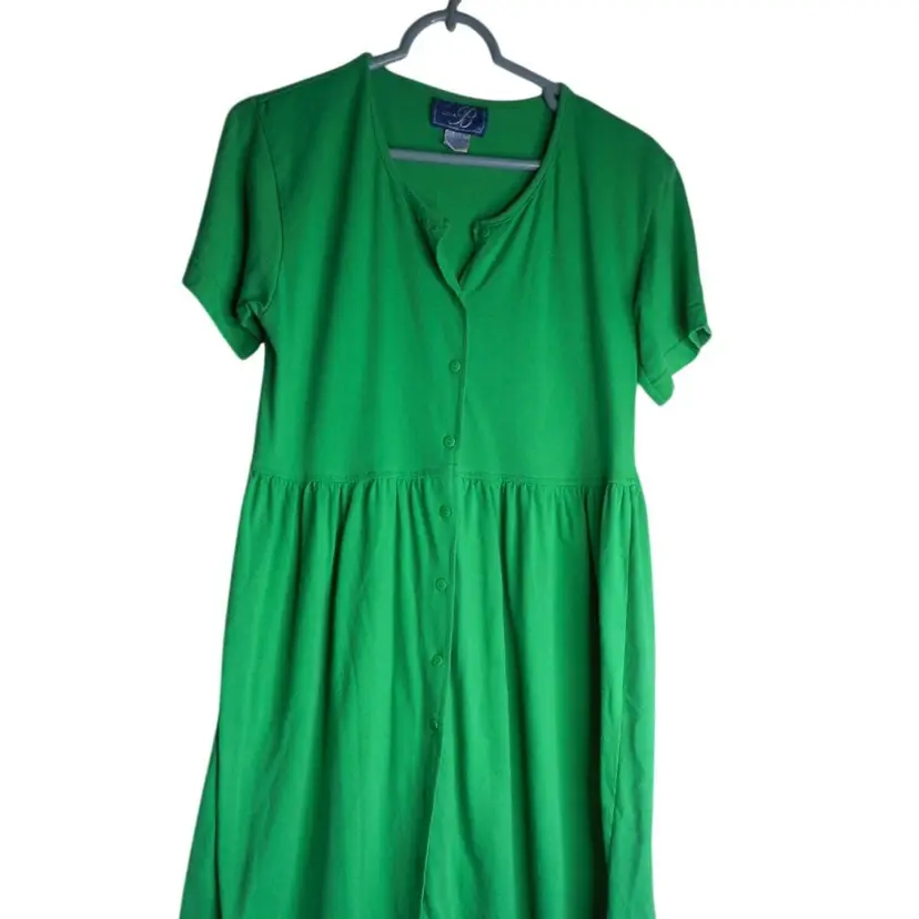 Vintage 1980s Green knit button front empire waist style dress by Lissa B Sz L