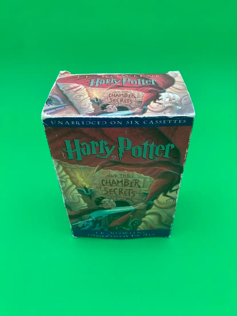 Harry Potter and the Chamber of Secrets Unabridged 6-Cassette Audiobook - 1999