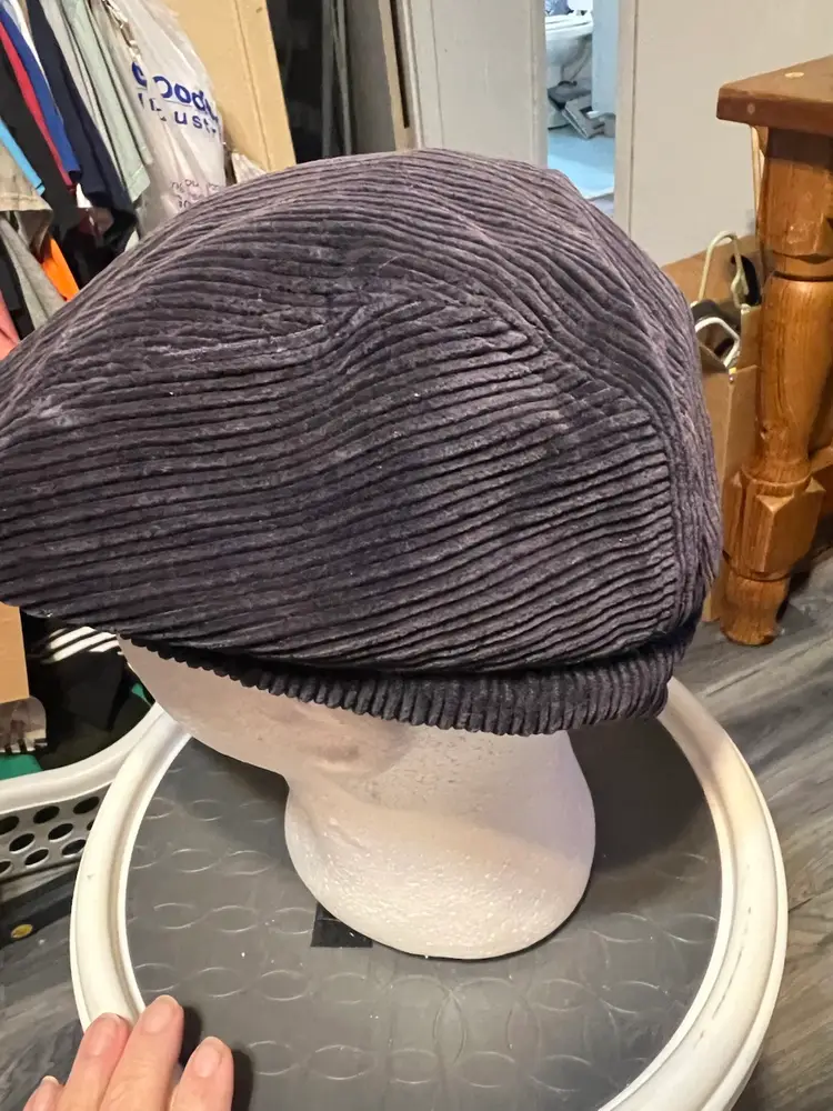 Vintage Timberland Size L Newsboy Cabbie Golf Hat