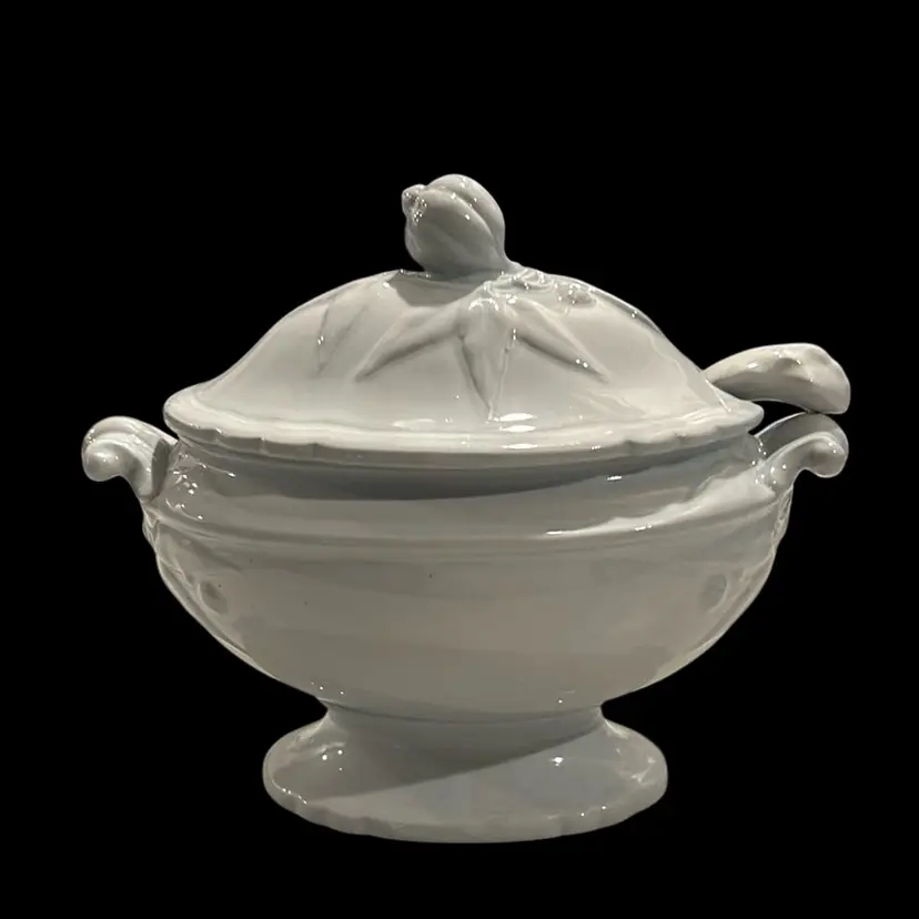 Wedgewood Gravy Tureen Marked