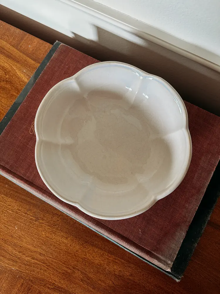 vintage McCoy Pottery bowl, model #7528 Made in USA