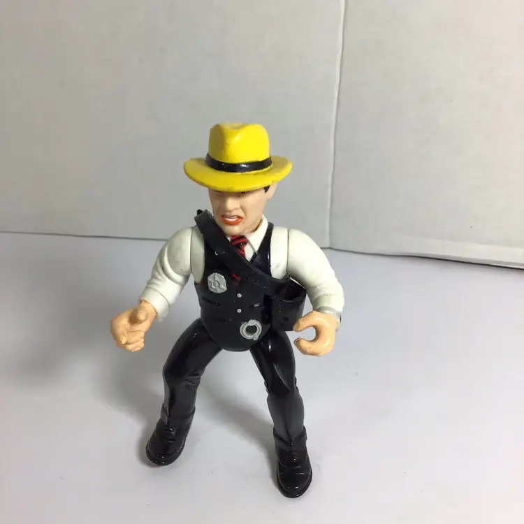 Vintage 1990 Disney Playmates Coppers and Gangsters Dick Tracy Figure