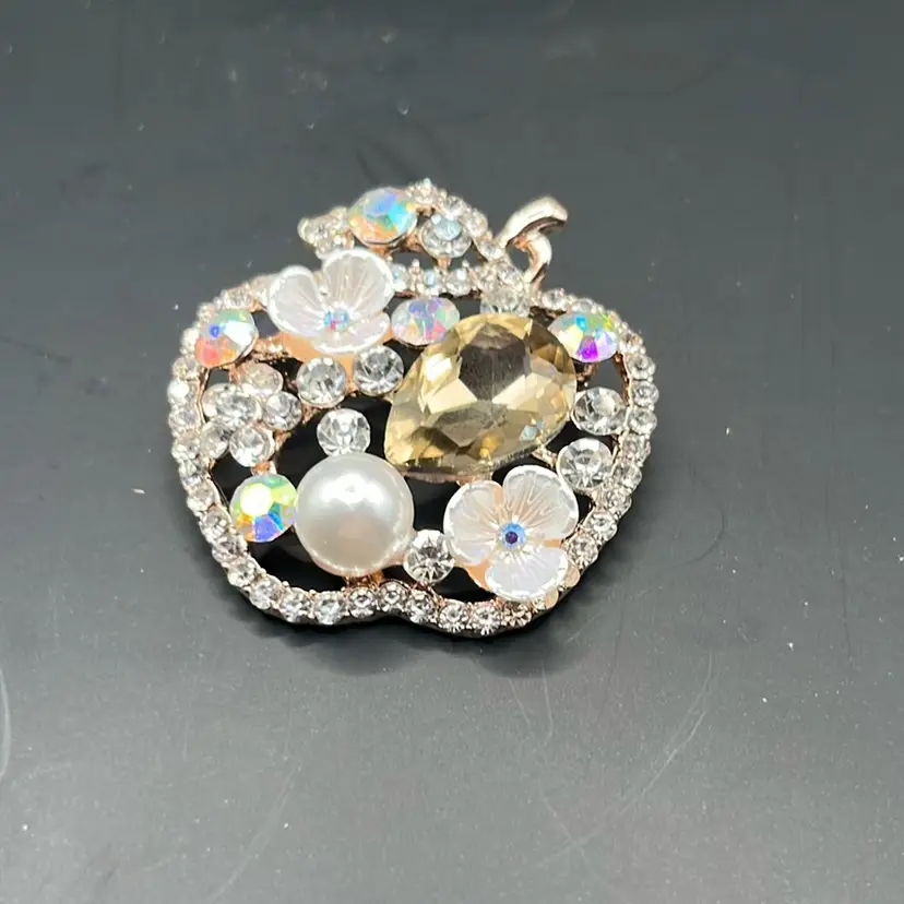 Apple Gem Brooch 2”