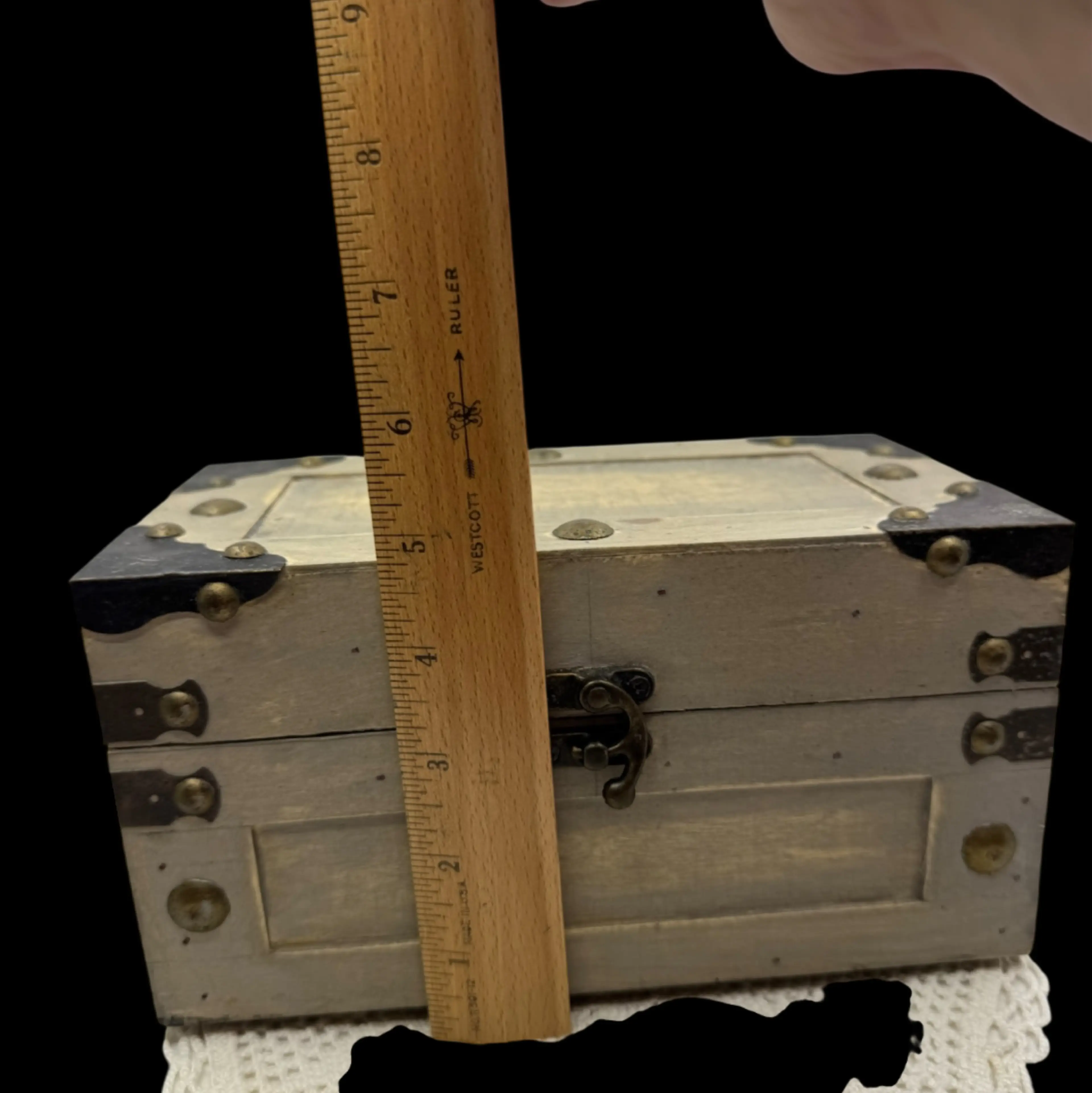 Image 2 of 5