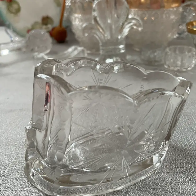 Crystal Utensil Holder