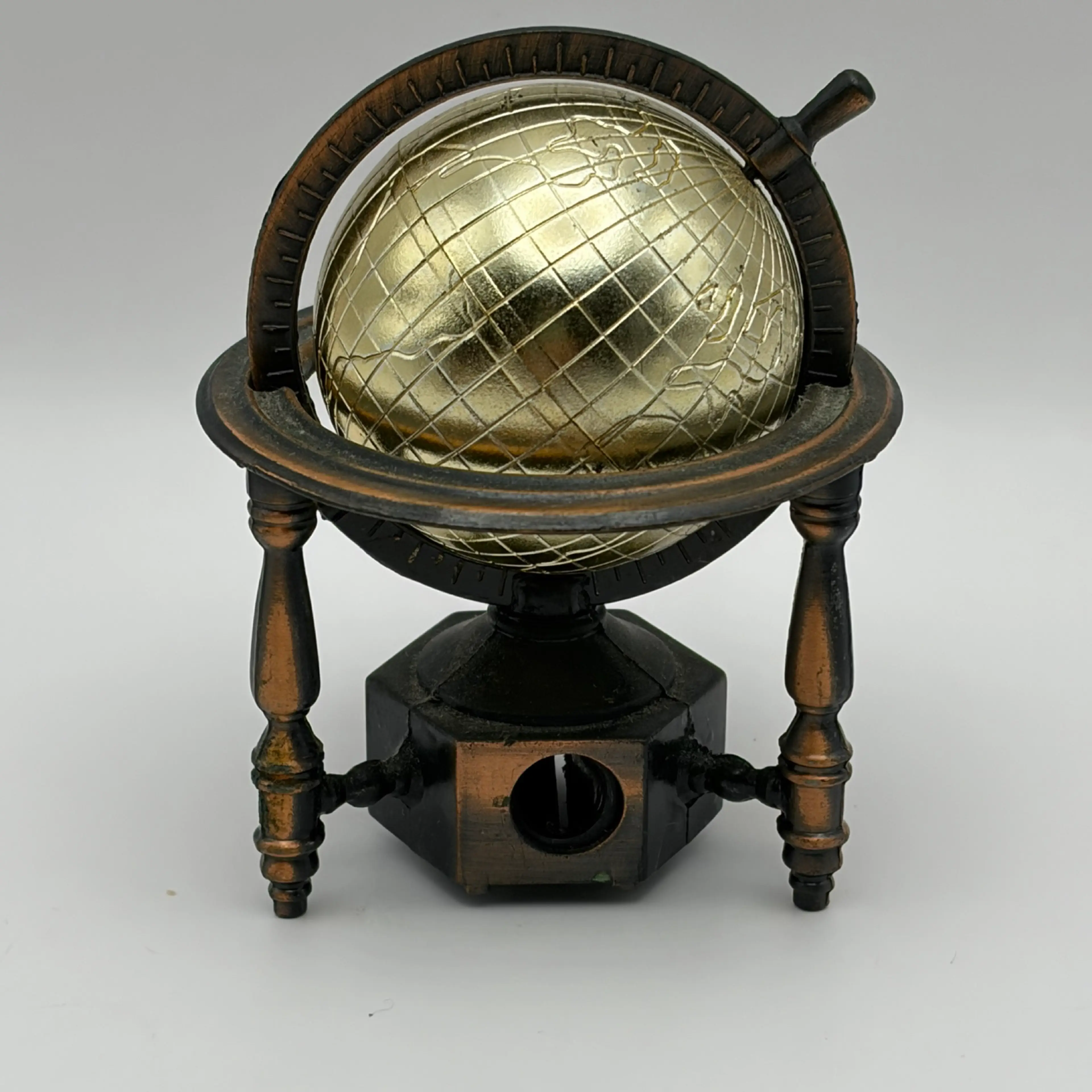 Image 2 of 9