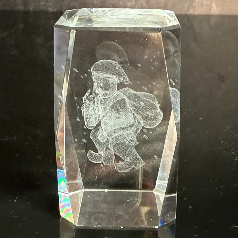 Santa 🎅🏼 And Toy Bag Laser Etched Clear Glass Paperweight 3” x 2”