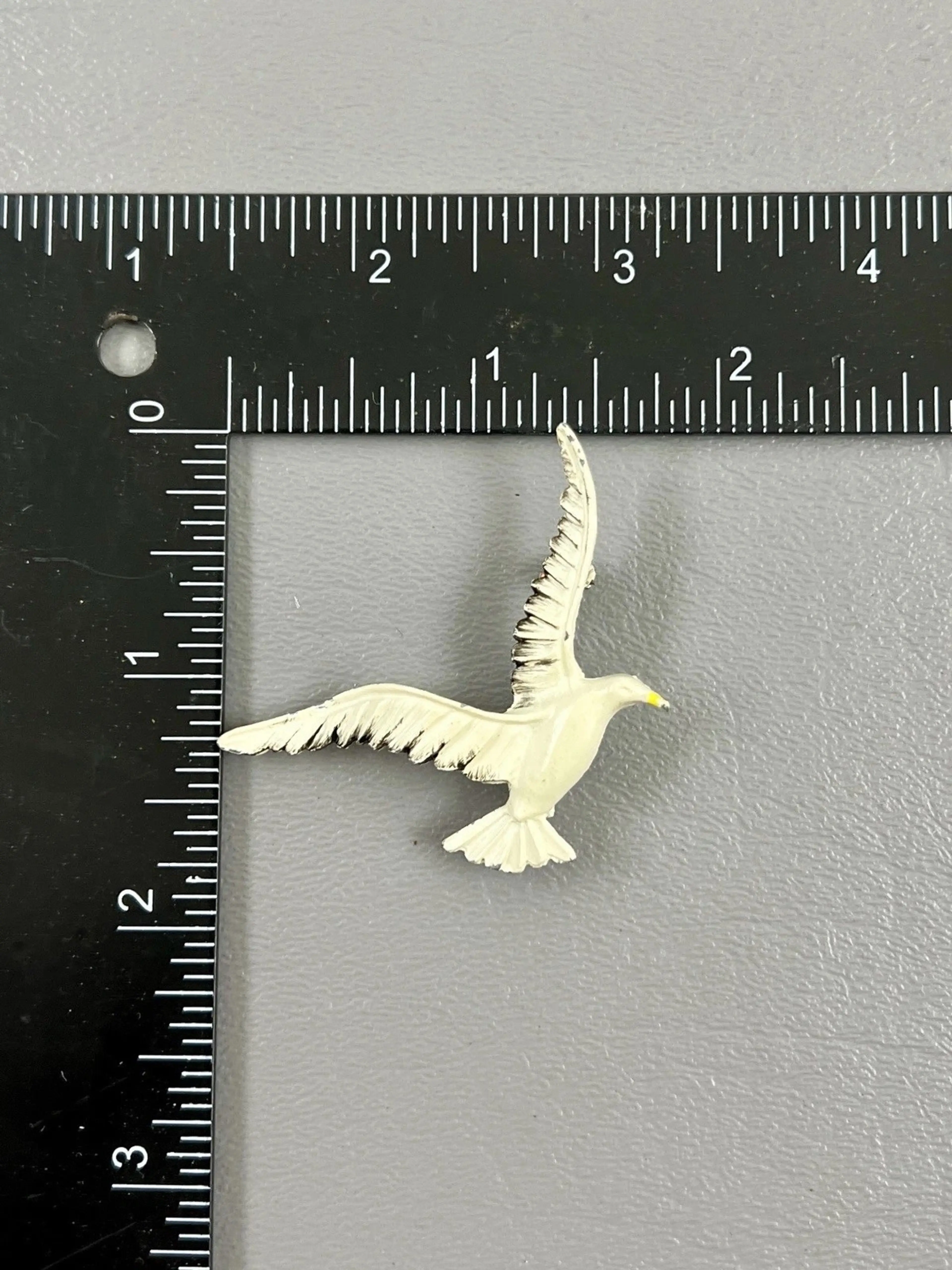 Image 4 of 4