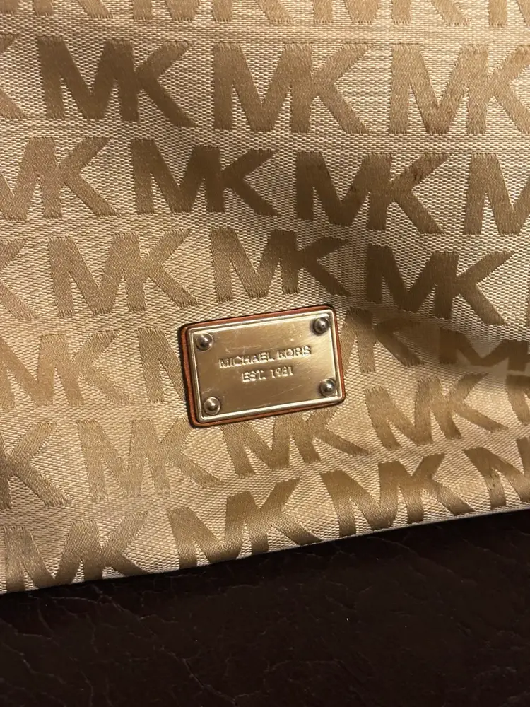 Michael Kors Signature Valley Hobo Bag