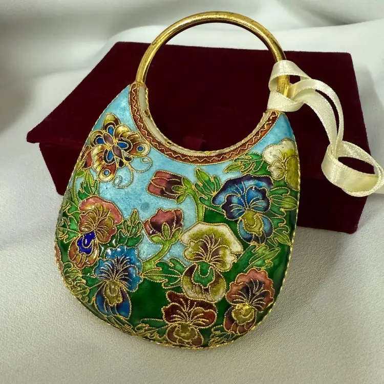 Adorable Cloisonné Purse. Does Not Open