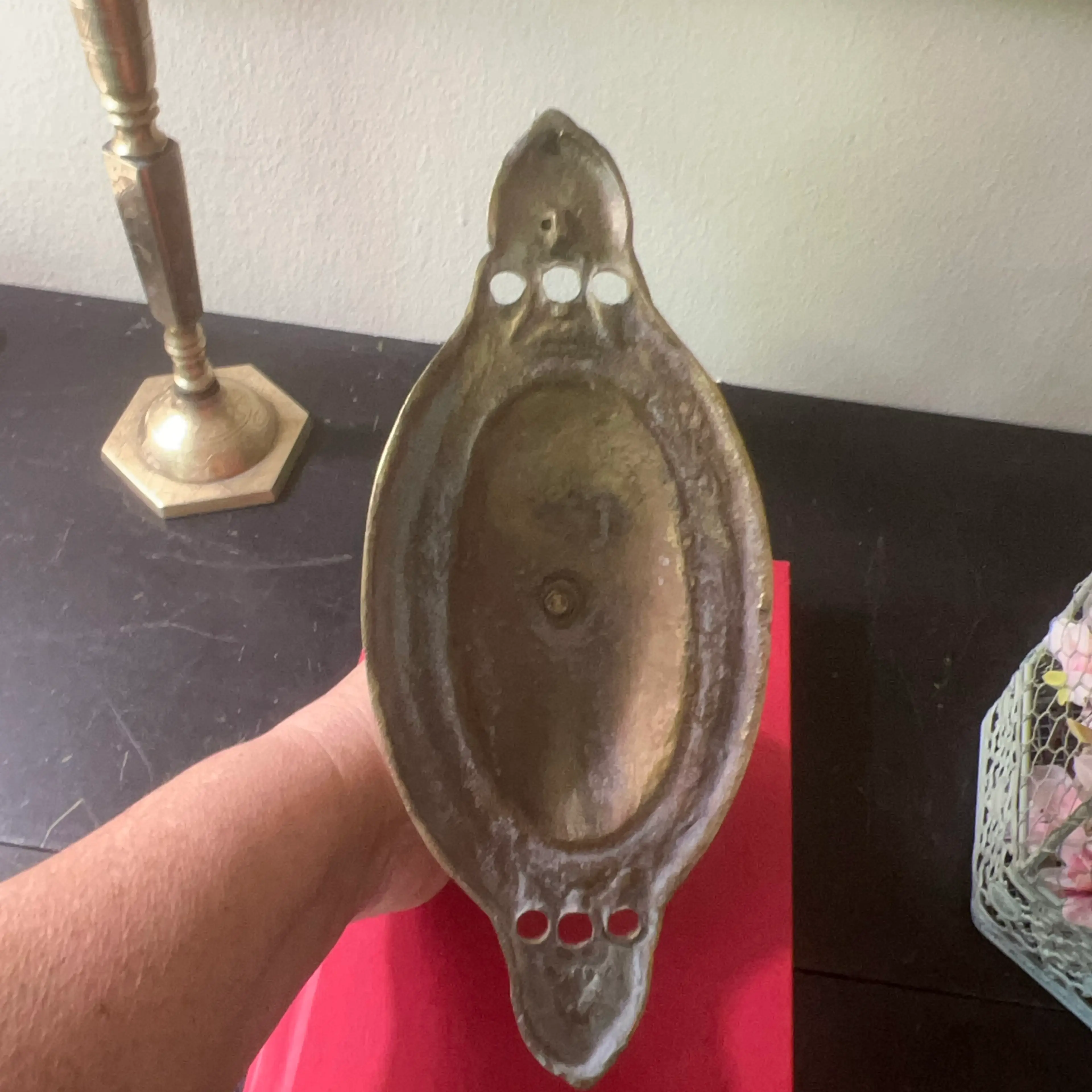 Image 3 of 3