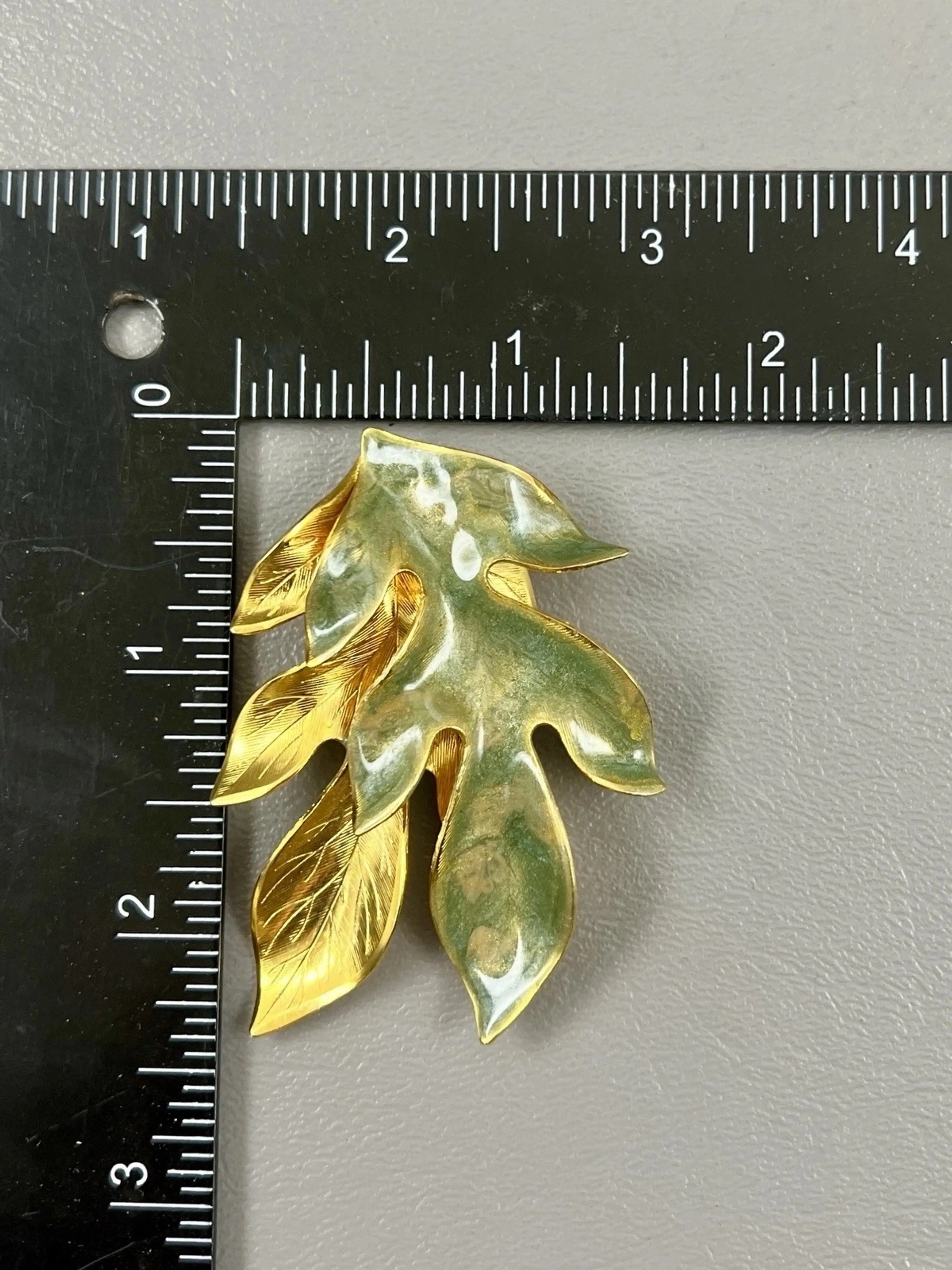 Image 4 of 4