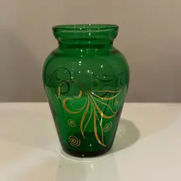 Mid-Century Anchor Hocking Emerald Vase