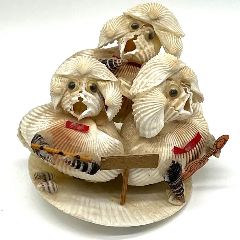 Vintage Shell Singing Trio Of Puppies Dogs With Instruments Kitsch Shell Figurine
