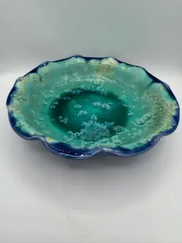 Edgecomb Potters Maine 11” Teal Blue Crystalline Glaze Ruffled Edge Bowl - Vintage