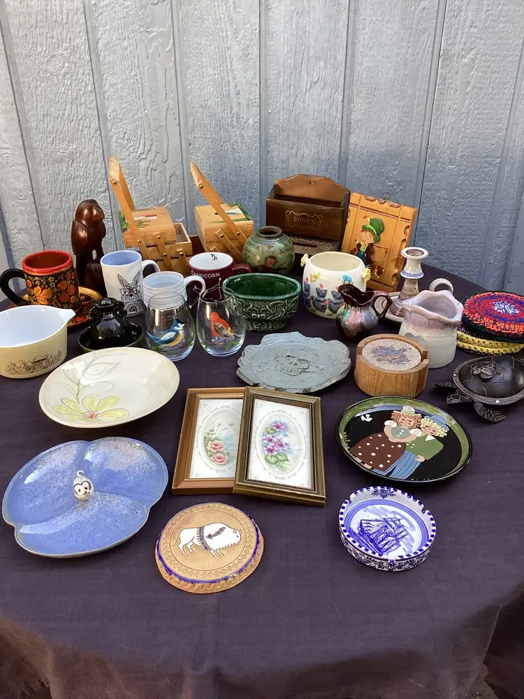 🎉 Vintage Variety Sale!!