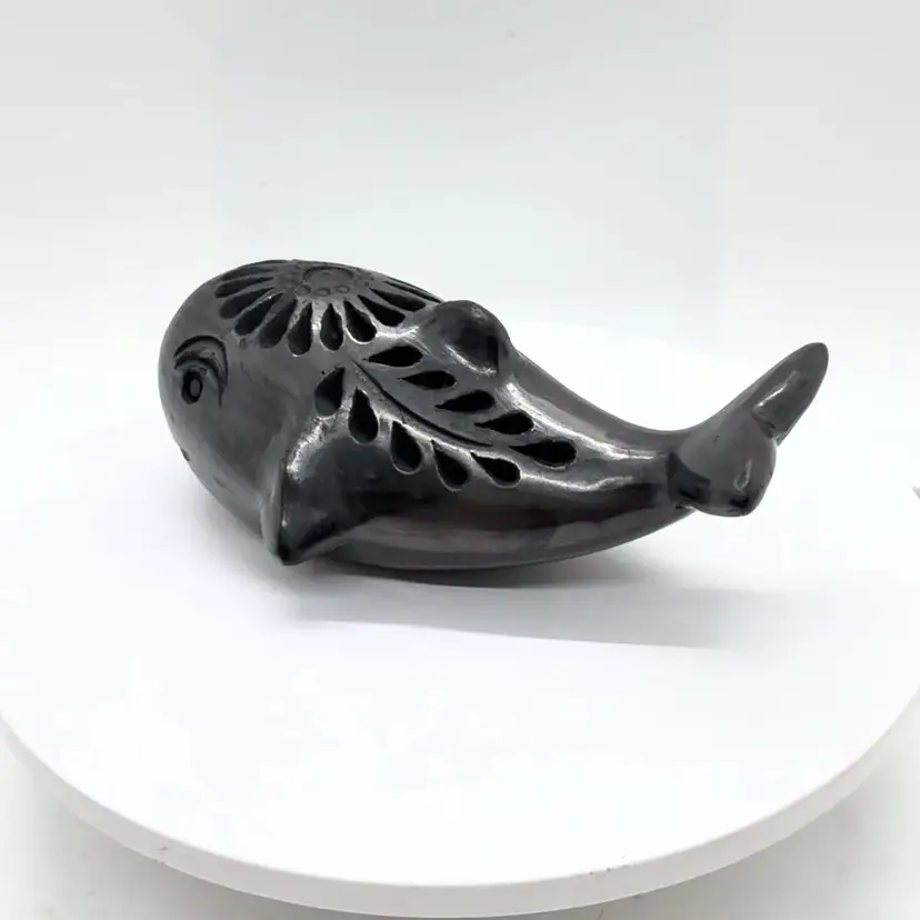 Vtg Barro Negro Whale Figurine Reticulated Black Oaxaca Mexican Folk Art Pottery