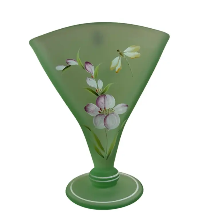 Fenton Fan Vase Green Opaque Satin Glass Hand Painted Dragonfly/Floral   Fenton Label Sighed By Artist N Beck  Glows  
8.5” T x 6.5” L (top) x 4” W (base)
