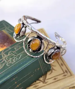 Vtg Native American Sterling Silver Tigers Eye Leaves Huge Cuff Bracelet - 34.6g