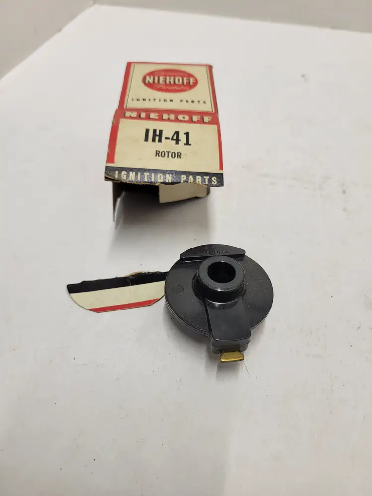 Niehoff IH-41 (IH319 Standard) Distributor Rotor 1957-73 Int. Harv. 8 Cylinder