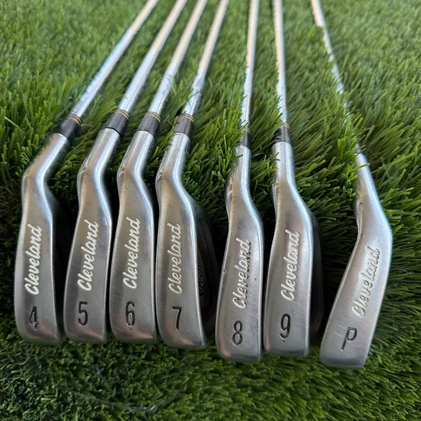 Cleveland Your Action TA5 RH Iron Set 4-PE With Stiff Flex Shafts
