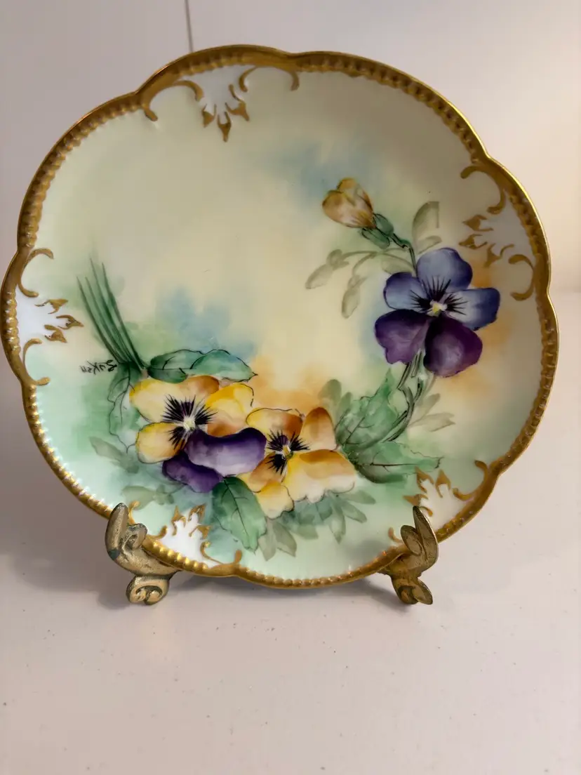 ANTIQUE HAVILAND FRENCH HAND PAINTED PANSY CABINET PLATE