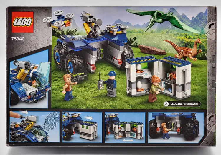 LEGO Jurassic World: Gallimimus and Pteranodon Breakout 75940, sealed set
