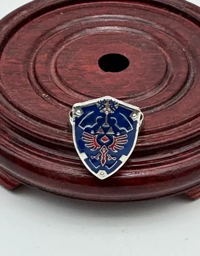 Nintendo Legends of Zelda Hylian Shield Fashion Adjustable Ring