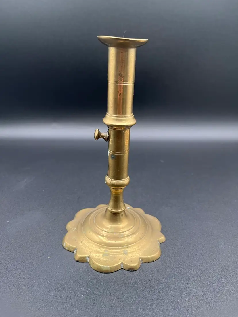 Single Antique English Georgian Scalloped Petal-based Brass Candlestick Holder With Push-up Ejector 6.5”