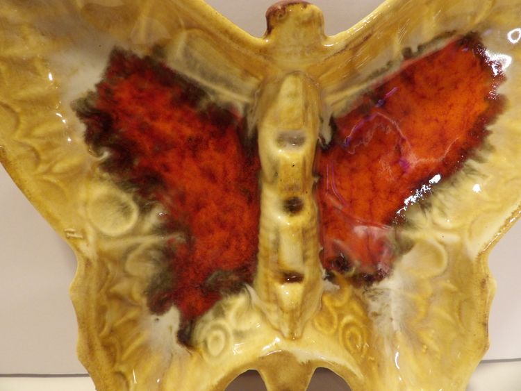 *+Vintage Butterfly Ashtray Dish Orange Drip Glaze California Art Pottery USA 8"