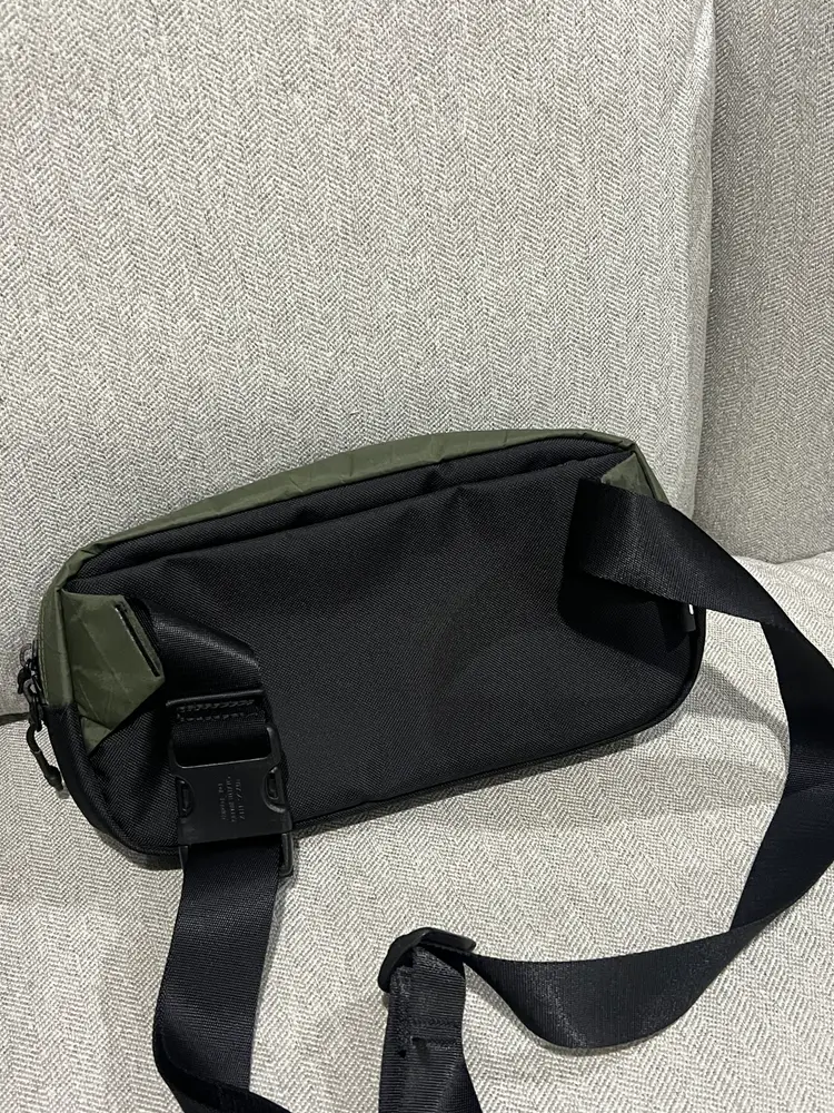 Tomtoc t35 3.5l sling