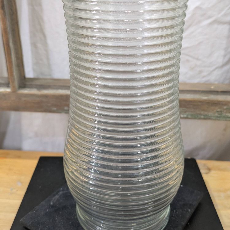 VTG Clear Ribbed Vase