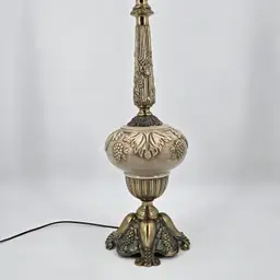 Vintage Hollywood Regency Lamp Ceramic Metal Grape Clusters and Leaves