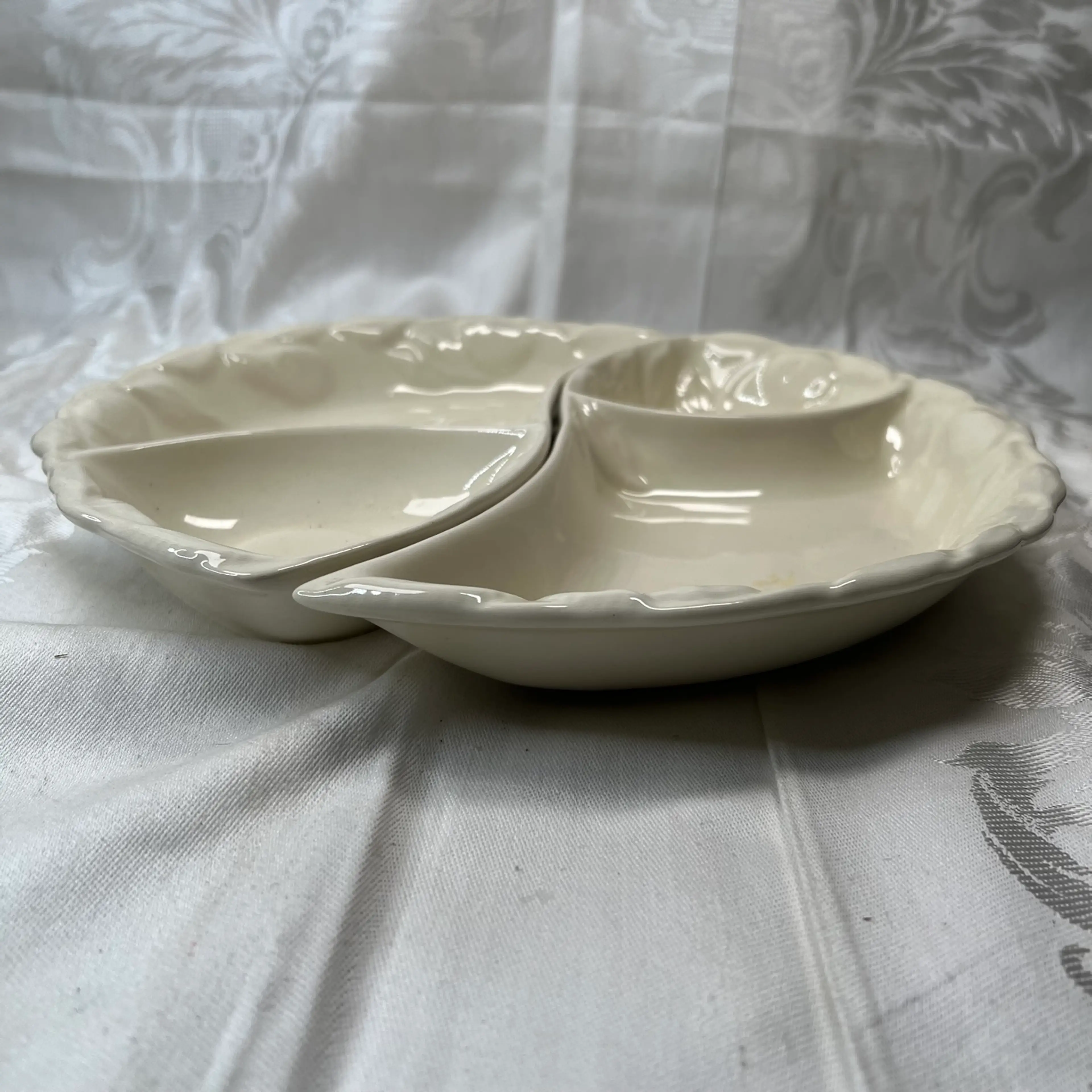 Image 2 of 8