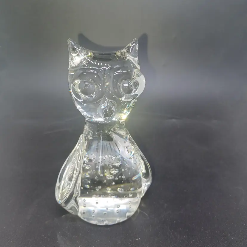 Vintage Leonard Silver Co. Clear Glass Owl Paperweight Figurine Bubbles Big Eyes