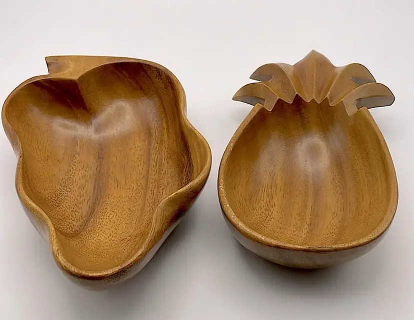 Waikiki Woods, durable, wooden, monkey pod bowls. Great for snacks, around a pool, on deck/patio, for trinkets or in your decor!