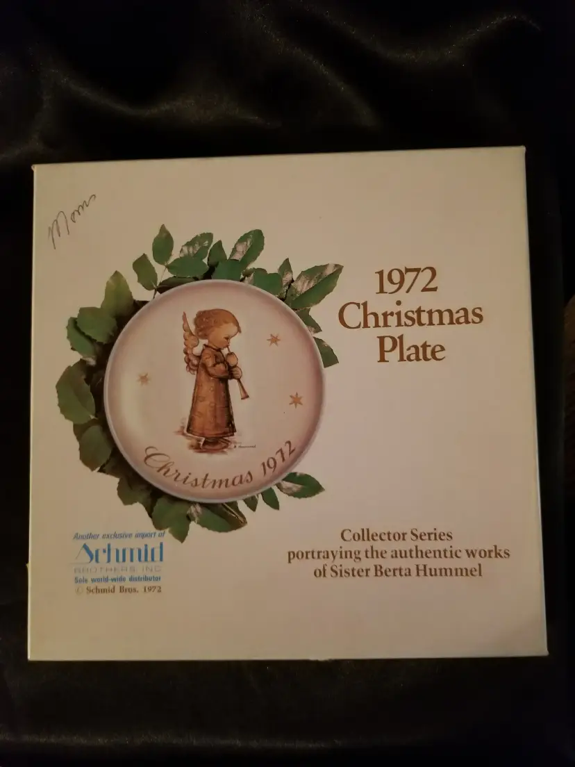 #238 1972 Sister Berta Hummel 8" Christmas Plate