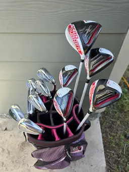 Woman's TaylorMade Complete Golf Set