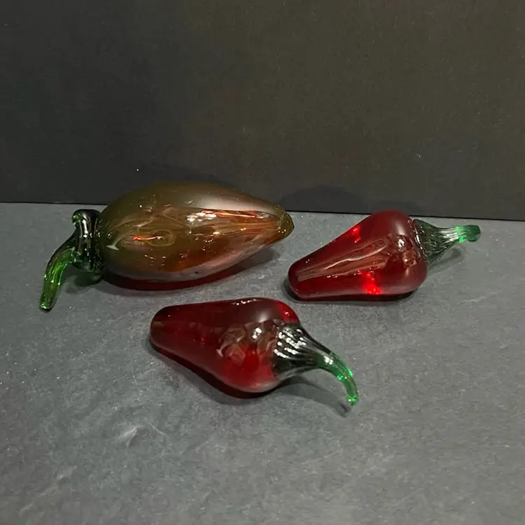 Set of 3 Art Glass Red Chili Peppers, Large ~4.5” x 2” diameter, 2 Small ~3.5” x 1.5” diameter