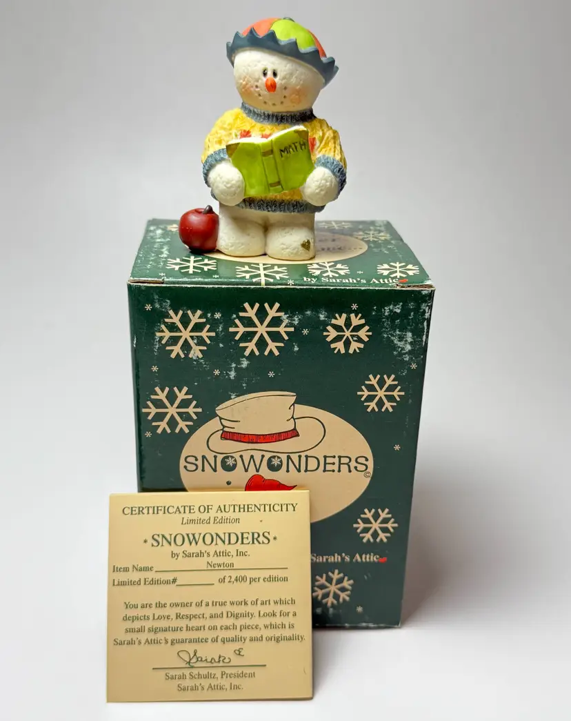 Snowonders by Sarah's Attic Snowman Figurine September Newton