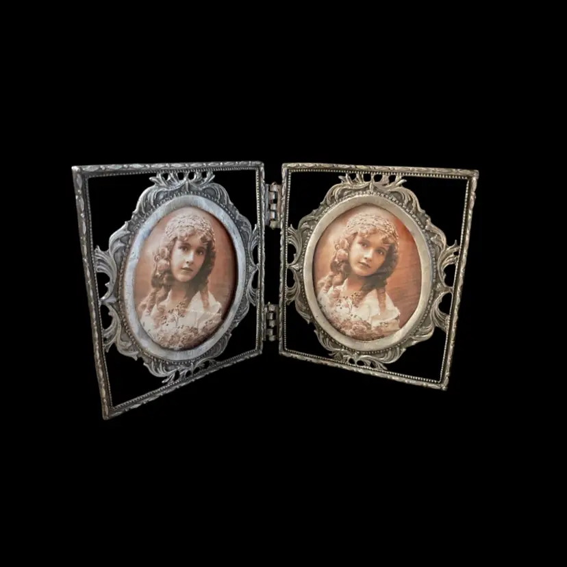 Vintage Pewter Bi Fold Frame Holds 2 3"Photos